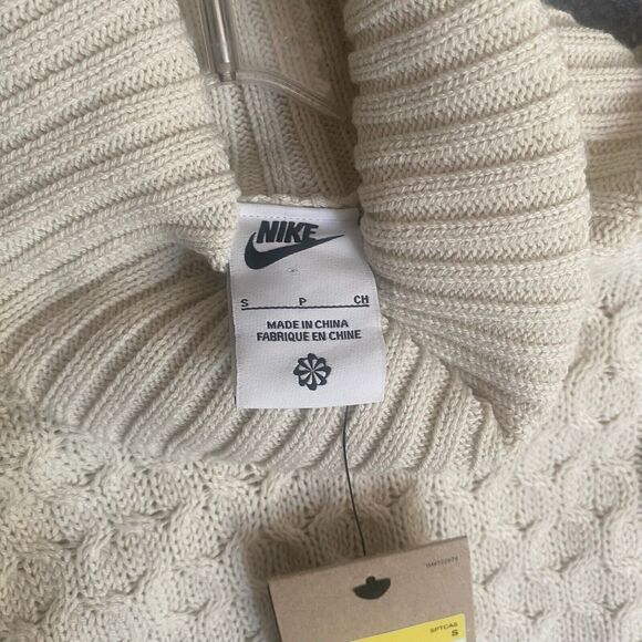 Nike Men's Life Cable Knit Turtleneck Sweater Light Bone FB7770-072 Size Small - Picture 8 of 16